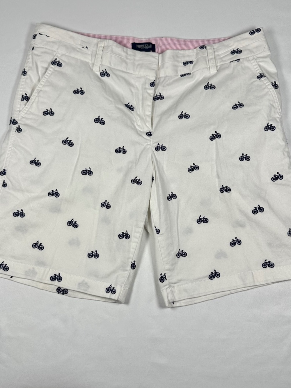 British Khaki Embroidered Bicycle Shorts Inseam 9" Women's Size 10 White Navy